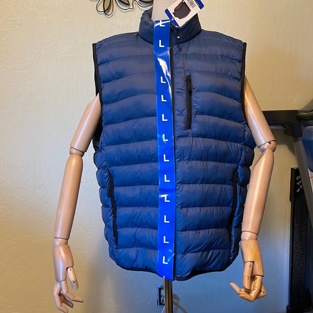 32 Degrees Men’s Lightweight Vest ~ Size L